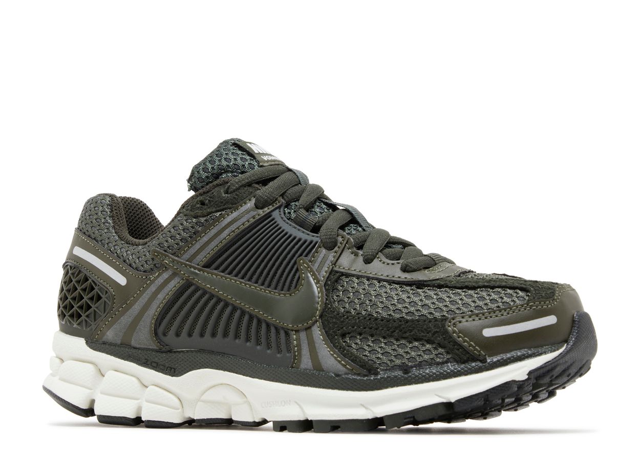 Vomero 5 Sequoia (Women's)