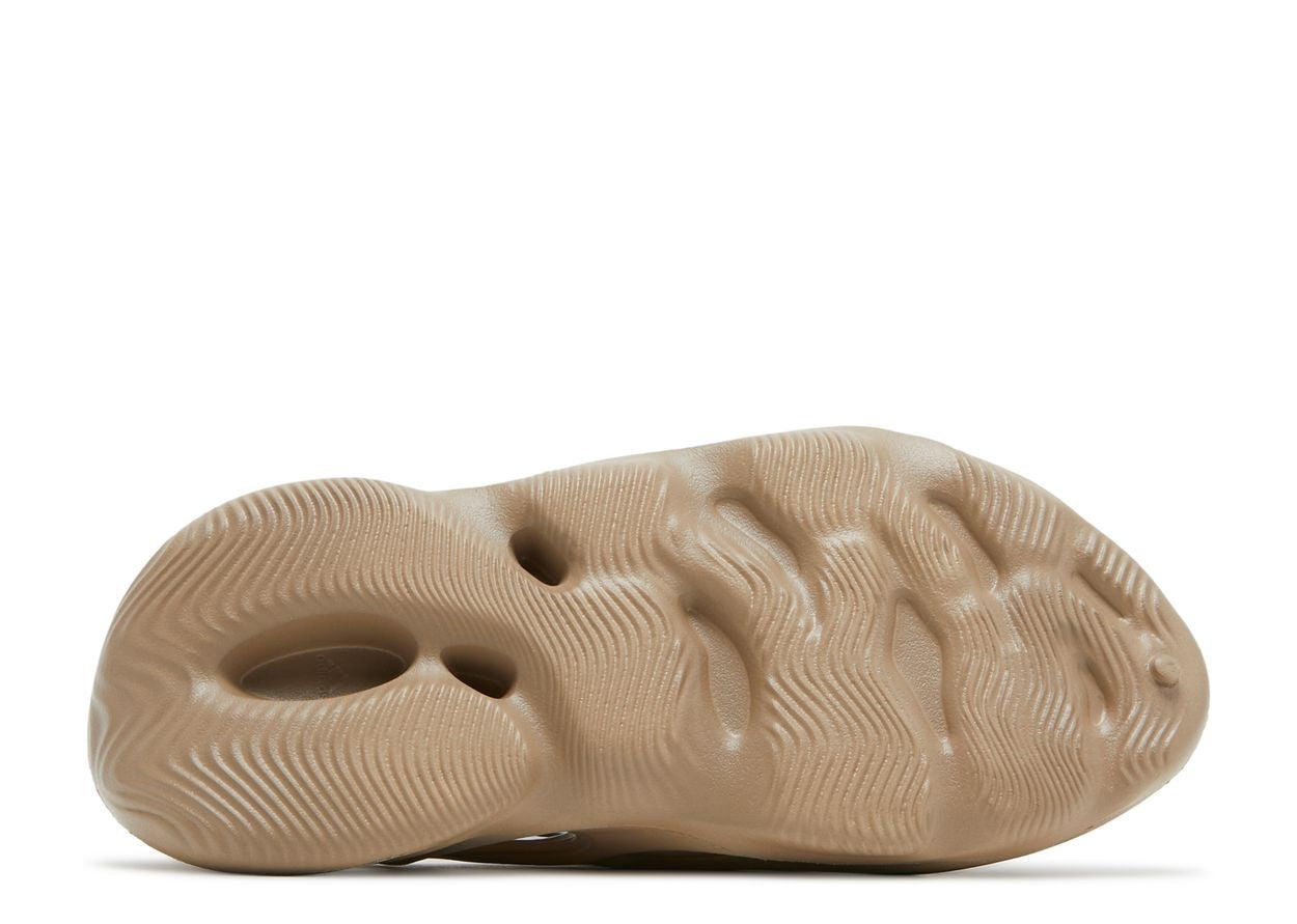 Adidas Yeezy Foam Rnr Mist