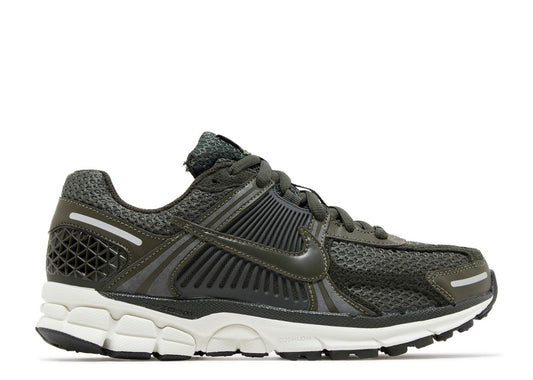 Vomero 5 Sequoia (Women's)