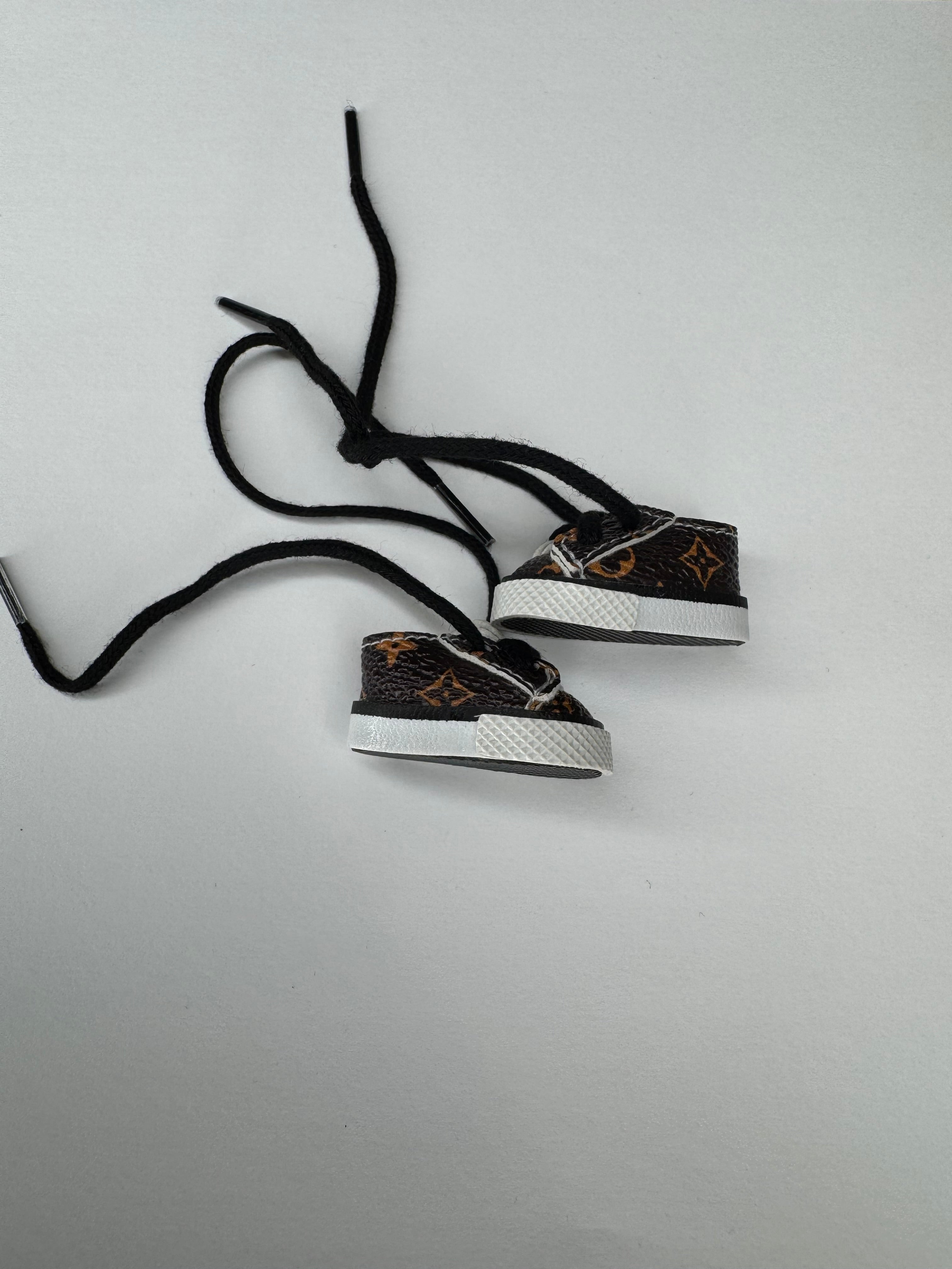 Labubu LV Shoe ML